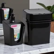 Conjunto Organizador de Cozinha – Lixeira + Dispenser de Sabão com Suporte para Esponja – Durável