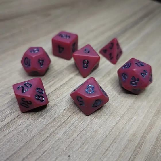 KIT 7 DADOS RPG DE MESA PAPEL VINHO D4 D6 D8 D10 D12 D20 D100 D% COMPATIVEL D&D TORMENTA