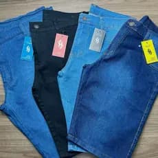 Kit 4 Bermuda Jeans Masculina lisa preta  meida escura Premium Várias  Lavargem
