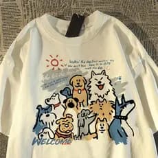 Camiseta estilosa com desenho de cachorros animados Camiseta ampla e despojada