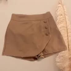 Short Saia Feminina Alfaiataria Com Botão tendencia