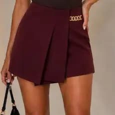Short Saia Elegante Alfaiataria Casual com Zíper Cor Solida Decoração em Corrente