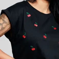 Blusa Feminina Bordado de Cereja  Manga Japonesa Camisa Aesthetic Clean soft Girl 100% Algodão