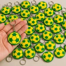 KIT Chaveiro Bola Futebol Verde Amarelo Lembrancinha Esporte Copa do Mundo Festas Brindes Mimo
