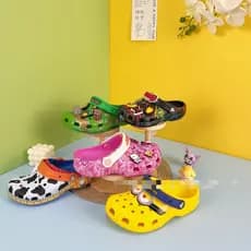 Novo Estilo de Sapatos com Furos para Mulheres e Homens, Sandálias de Praia, Chinelos, Tamanho 11, Sapatos Infantis ZBOI