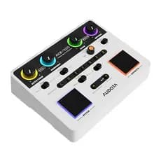Processador vocal multiefeitos Audota Ave-100 com reverberação, delay, correção de tom, três modos de harmonia e detecçã