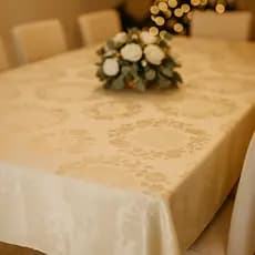 TOALHA DE MESA JACQUARD DECORATIVA FESTA PREMIUM LUXO 6 E 4 LUGARES