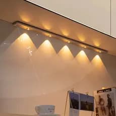 Luminária LED USB 60cm, 3 Cores Reguláveis, Sensor Movimento e Recarregável -F9