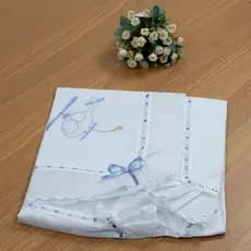 Manta De Piquet 100% Algodão Forrada Com Tecido e Bordas Com Detalhes Em Lese Menina Menino