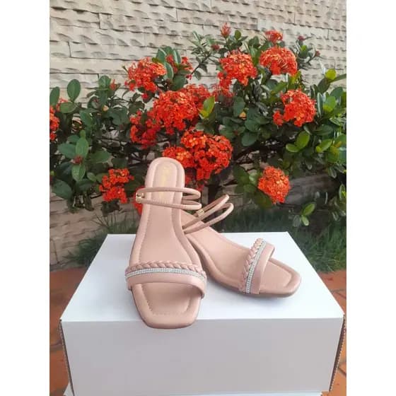 Sandália Feminina 1510 Tamanco Salto Médio - Strass