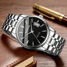 Relógio De Quartzo Universal Moderno Com Pulseira De Aço Inoxidável , Resistente À Água E Função De Calendário ; Adequad