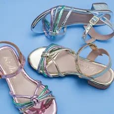 Sandália Brilho Colorida Metalizada Saltinho 3cm Antiderrapante Moda Casual Infantil Juvenil Menina