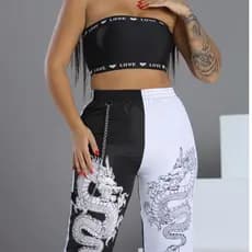 CALÇA FEMININA TACTEL  TENDENCIA GRAGAO/SOL E LUA COM CORRENTE METAL- MODA URBANA 2024