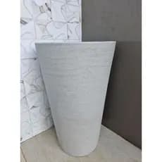Vaso de Planta Decorativo Reciclável em Polietileno-Coluna Redonda Cone- Ref. 78