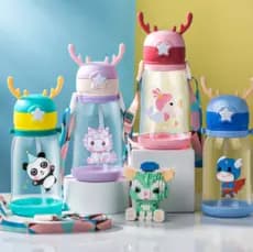 Garrafa de Água Alce Portátil Infantil Com Desenho Multicolorido