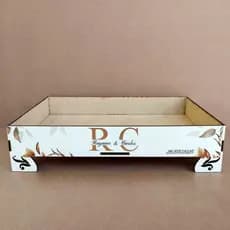 2 bandejas personalizadas kit toalete em MDF - casamento, aniversário, batizado