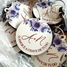 30 Chaveiros com sua arte para lembrancinha de casamento