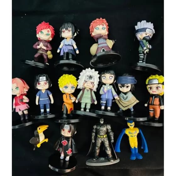 Bonecos Naruto Figura Anime Mais 3 bonecos Conforme a imagem.