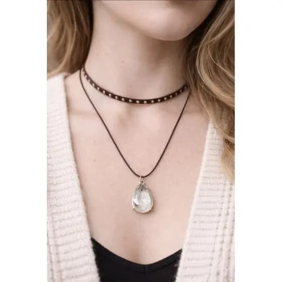 ✨ Colar Feminino Duplo com Pingente de Cristal – Estilo Boho Chic