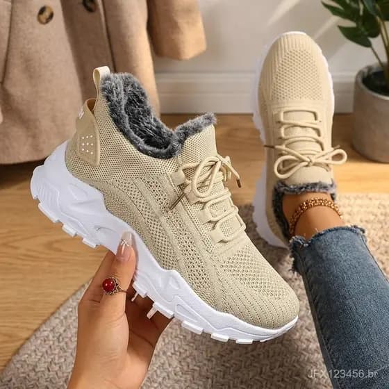 Tênis de malha quente com forro de lã, sapatos femininos respiráveis com sola grossa que aumenta a altura, sapatos casua