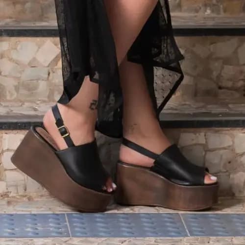 Sandália Feminina Anabela Plataforma Leve Efeito Madeira Confortável Elegante