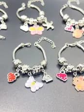 kit 2 pçs pulseira berloques infantil prata estilo presente moda/modelo aleatório