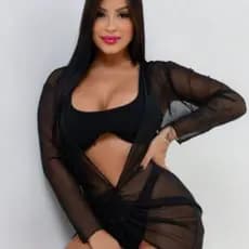 Saida de Praia Curta Gringa Com Manga Tule Premium Moda Praia