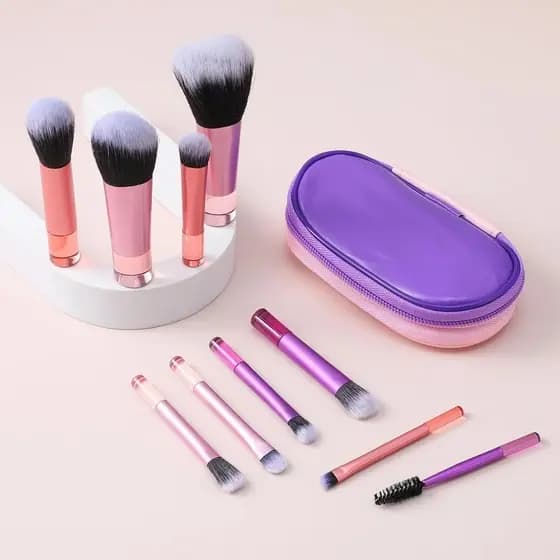 Kit 10 de Pincéis de Maquiagem Portátil 10 Peças – Mini Pincéis Profissionais com Estojo | Completo e Leve