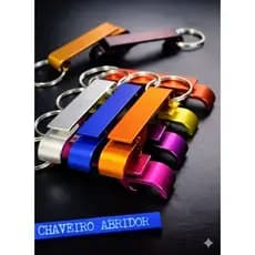 Chaveiro abridor de garrafa de metal / latinha / bar / festa / cozinha / presente