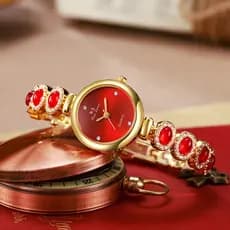 Relógio Feminino Moda Na Pulseira Feminina Mostrador Redondo Incrustado Diamante Premium De Quartzo