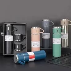caneca Kit Garrafa Térmica Vacuum Bottle Inox 500ml  um ou  3 Xícaras Bebidas Fria ou Quente