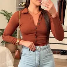 Blusa Bory Manga longa Anarruga Detalhe em Botões Frontal minimalista Tendência inverno 2026 Casul Chic Bori