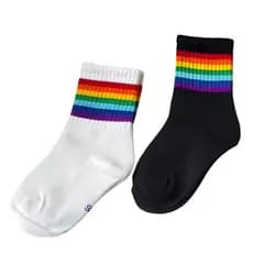 Kit 1 Até 4 Pares de Meias Arco-iris Coloridas Listradas Masculino e Feminino Cano Alto