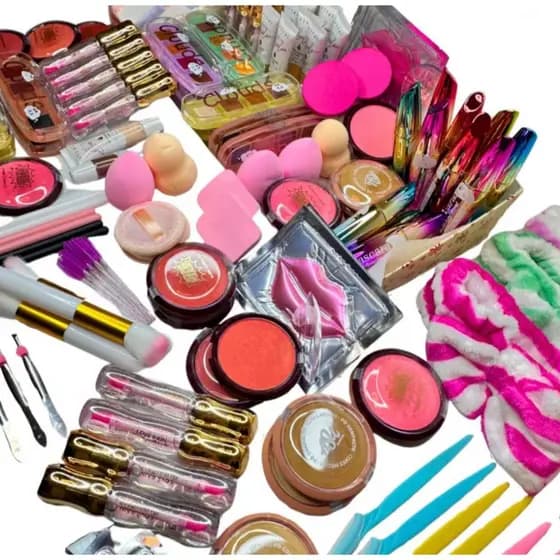 Kit Maquiagem Completo Variado 5, 10 ou 15 Itens – Batom, Sombra, Gloss e Acessórios | Presente Feminino