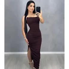 Vestido tomara que caia Gringa Midi com Fenda