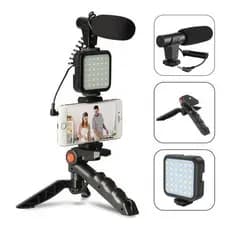 Tripé Estabilizador de Mão kit 5 em 1 gimbal Microfone Celular Gravação De Vídeo