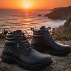 Bota Masculina p/ Trabalho Coturno Segurança com Legítimo Sola Costurada e Palmilha Conforto em Gel