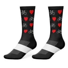 MEIA DE CICLISMO FEMININA MOUNTAIN BIKE CORRIDA CROSSFIT CANO MÉDIO CORAÇÃO RKC SPORTS PRETO VERMELHO