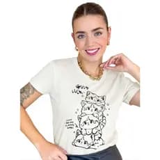 Camiseta Feminina Gatinhos Kawaii em Algodão Premium Estampa Cutie Cats Casual Streetwear Moda Verão