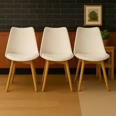 Conjunto com 3 Cadeiras Saarinen de Polipropileno Cozinha e Sala de Jantar Estilo Retro e Design Industrial