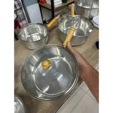 Panela de Alumínio Batido com Cabo e Tampa de Vidro – Vários Tamanhos