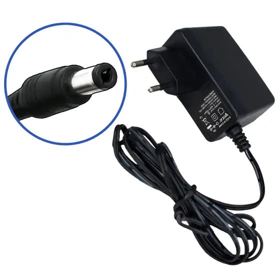Fonte 12V 1A Bivolt 110-220V Com Plug P8