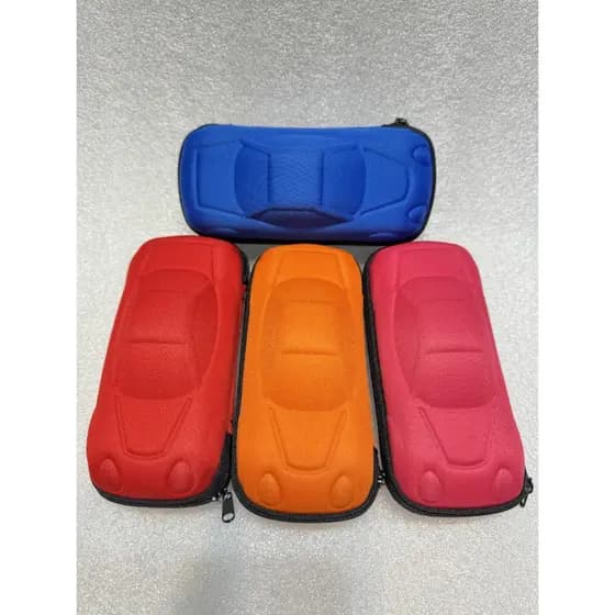 Estojo para oculos com zipper modelo carro