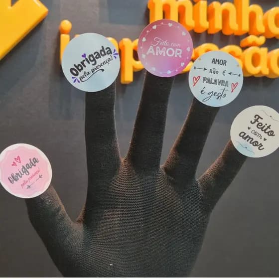 Adesivos e etiquetas 4x4 para embalagens Feito com Amor, Obrigado pela presença, VINIL BRANCO