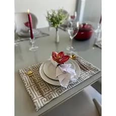 Jogo Americano Luxuoso Com Canto Mitrado 50x36 Em Jacquard kit com 4
