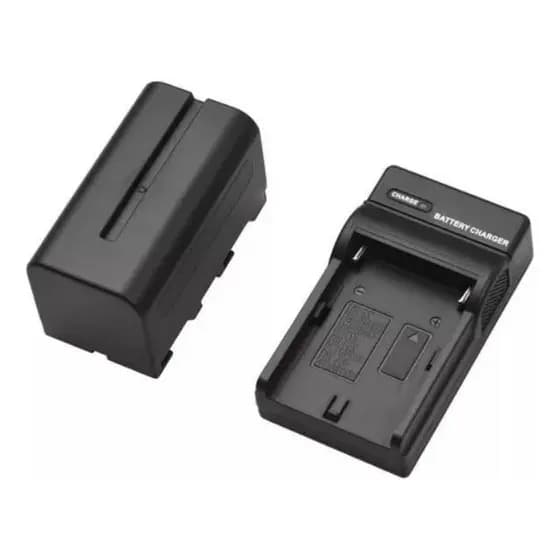 Kit 1 Bat. Np - F970 + 1 Carregador P/ Led Yn300 Yn600 Yn608