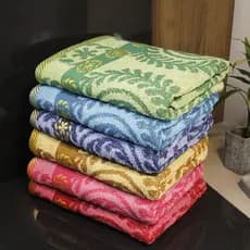 Kit 5 Toalhas de Banho Estampada Grande 140x70cm Felpuda Macia Alta Qualidade Bordada Sortida