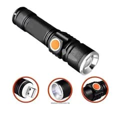 Mini Lanterna Tática com Led e Zoom Recarregável USB