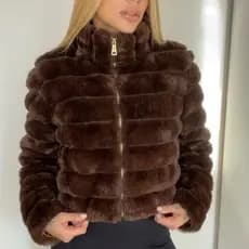Jaqueta Teddy Feminina Peluciada Confortável Elegante e Super Quente 2026