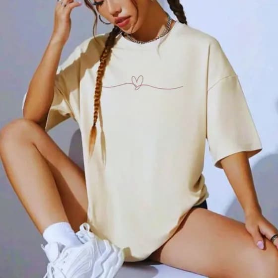 Blusa Feminina T-shirt Coração Gola Redonda Camiseta Moda Blogueirinha 100% Algodão Envio Rápido